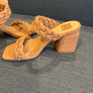 Dolce vita sandal